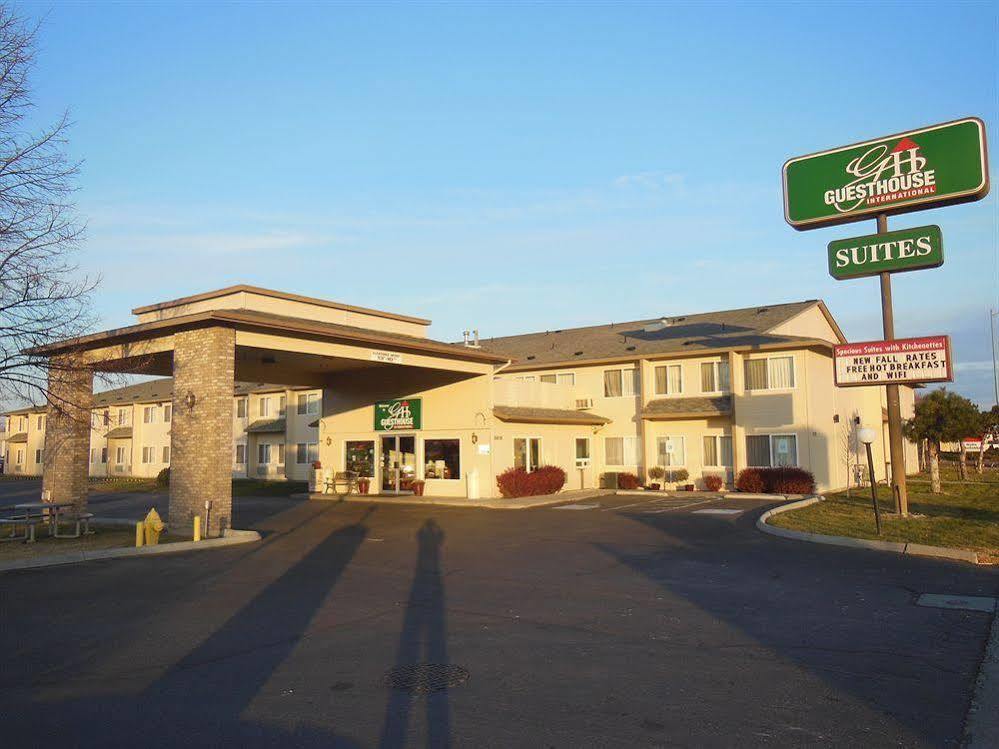 Red Lion Inn & Suites Kennewick Tri-Cities Exterior photo
