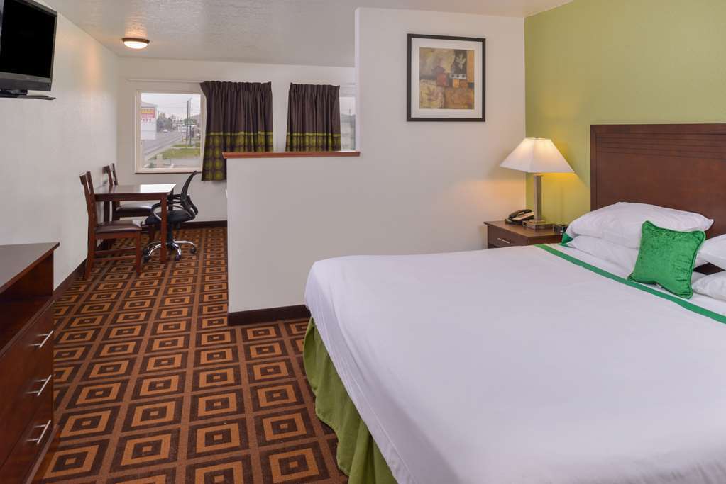 Red Lion Inn & Suites Kennewick Tri-Cities Room photo